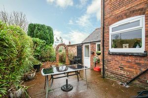 Photo 21- click for photo gallery